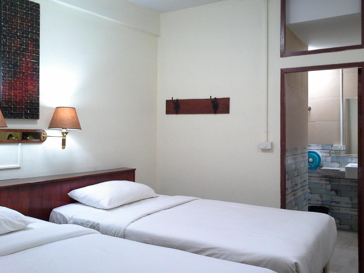 Bc Guesthouse Banglamphu Bangkok Exterior foto